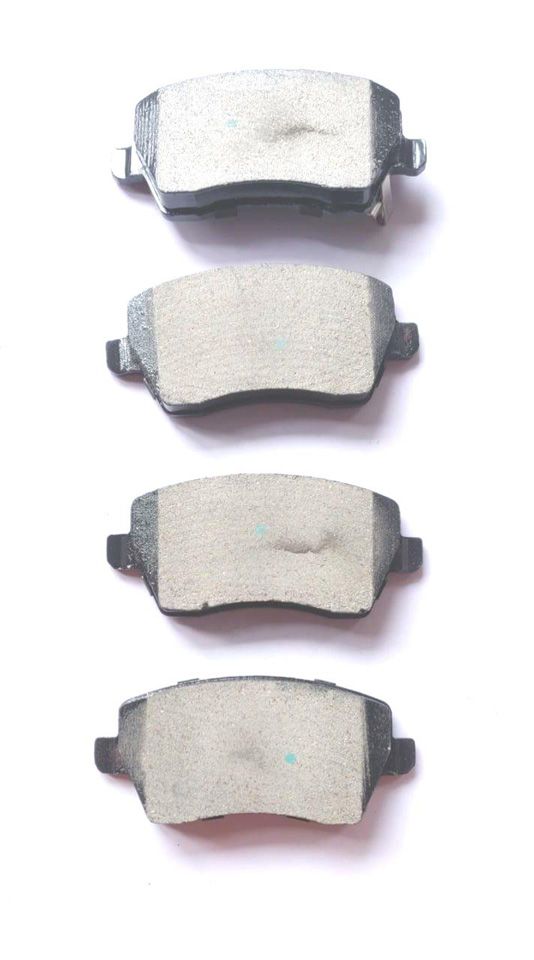 Front Brake Pads For Renault Duster (Set Of 4Pcs)