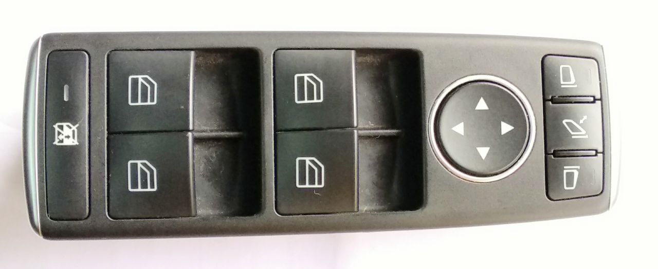 POWER WINDOW SWITCH FOR MERCEDES ML MODEL (FRONT RIGHT) - REFURNISHED