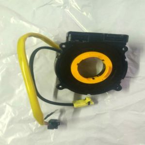 Horn Spiral Cable Clock Spring For Mahindra Xylo 8 Ch