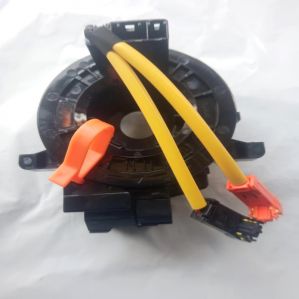 Horn Spiral Cable Clock Spring For Toyota Innova Type 4