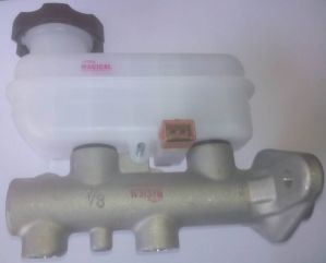 MASTER CYLINDER ASSEMBLY FOR HYUNDAI GETZ(WITH BOTTLE)