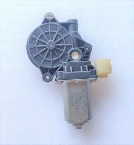Power Window Lifter Motor For Nissan Micra Front Right 6 Pin (Refurbished)