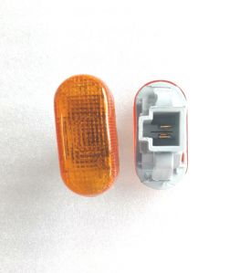 Side Indicator Light Assembly For Maruti Alto 800 (Set Of 2Pcs)