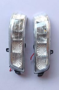 Side Mirror Indicator Light For Mahindra Xuv 500 (Set Of 2Pcs)